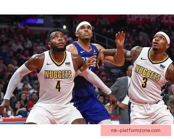 24日NBA焦点战前瞻东契奇力拼连胜勇士能否止住连败颓势