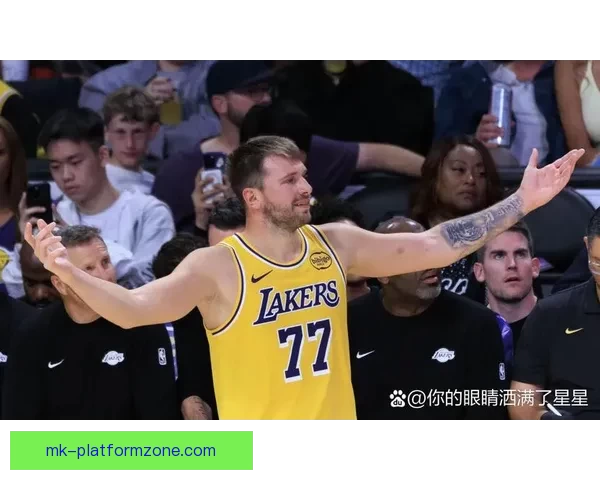 24日NBA焦点战前瞻东契奇力拼连胜勇士能否止住连败颓势